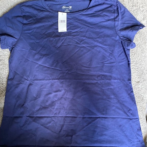 Seven 7 - Picture 2 of 4